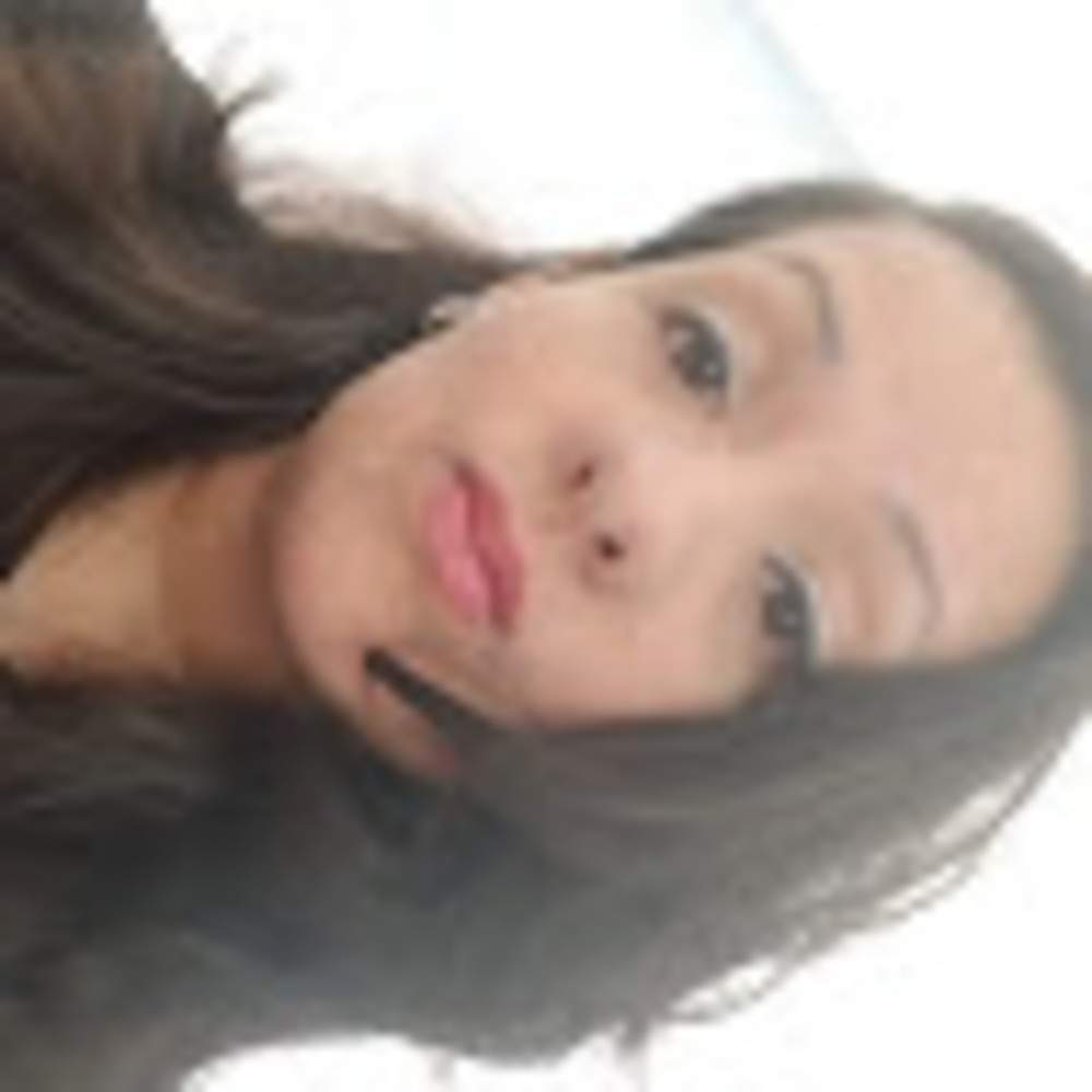 Meet your Posher, Adriana